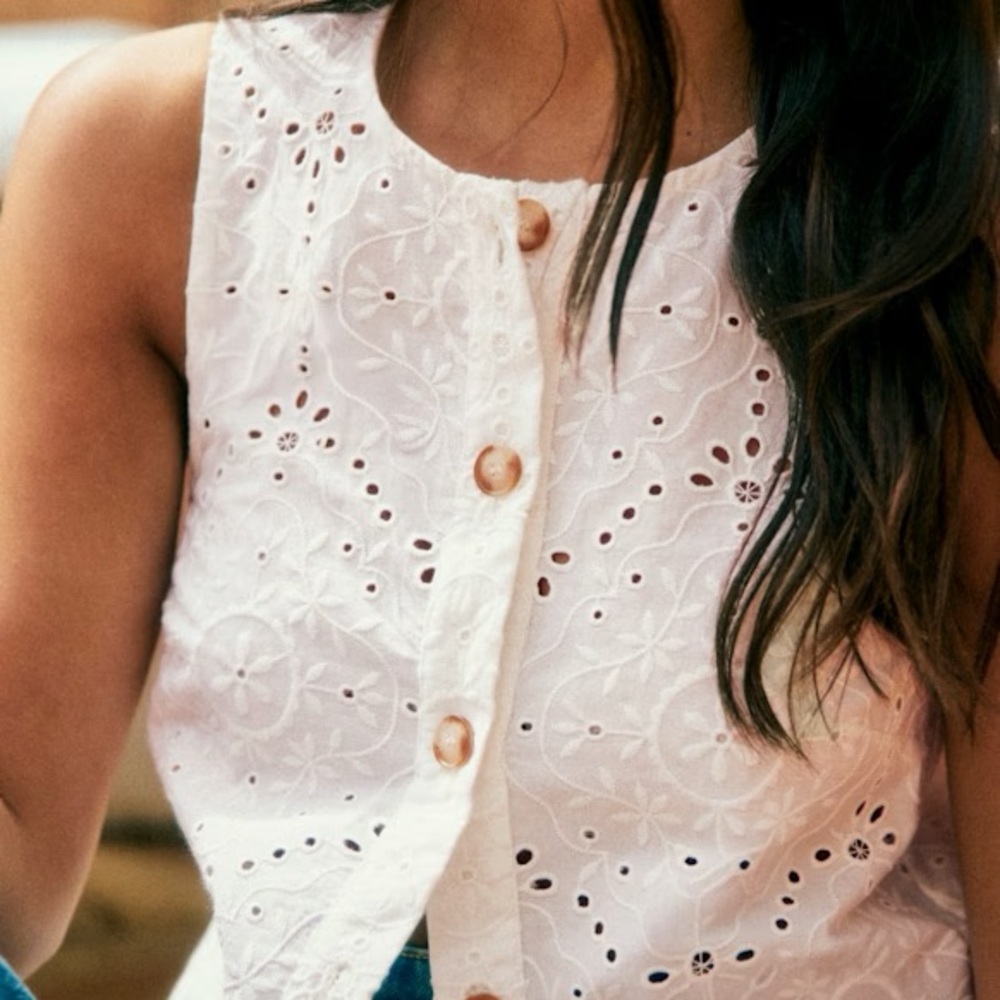 NWT Sézane Roni Blouse White Eyelet Button-Up Size 36